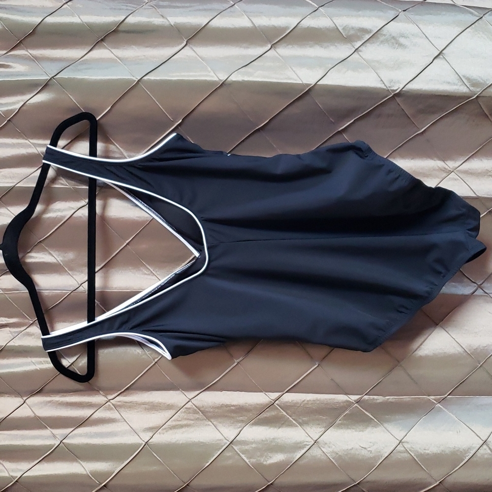 EUC- Kirkland Miraclesuit Shaping / Control One Piece - Picture 4 of 7